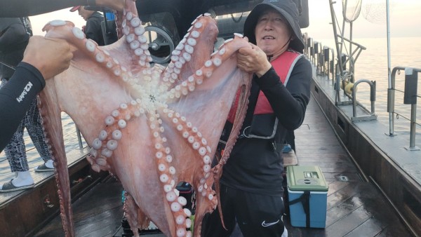 3d6bca9ac9e5c6988aa8ff6af4093940_1767516